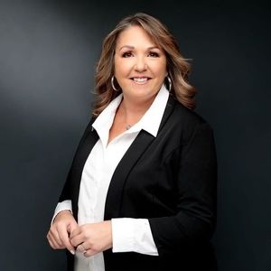 Meet your Posher, Ida